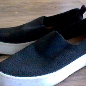 DV shoes